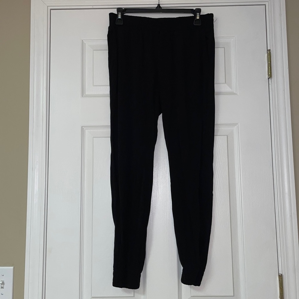 Monrow Black Joggers